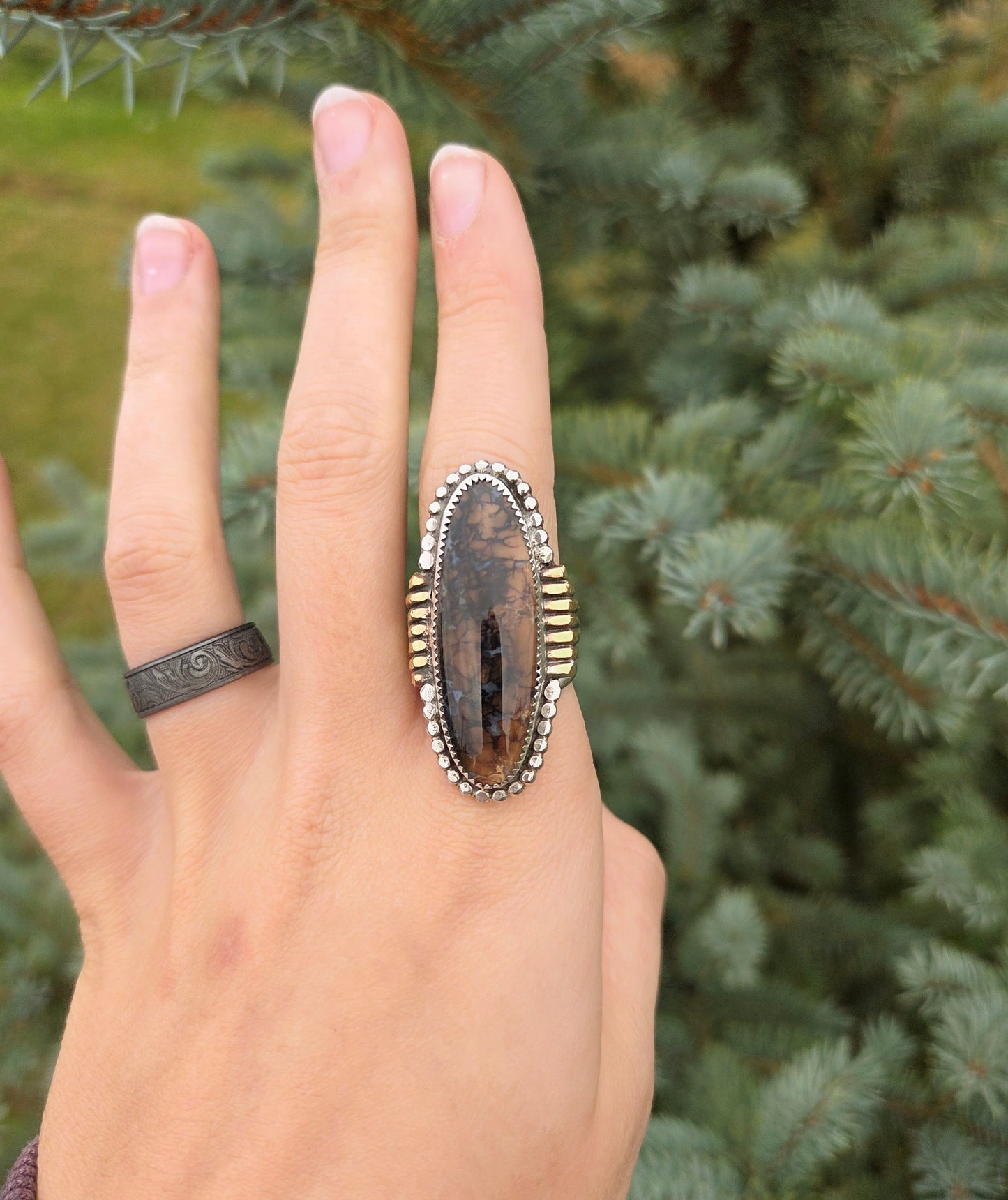 Stefoinite ring with Brass