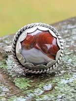 Crazy lace stamped ring