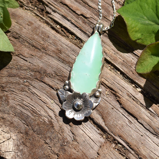 Gemmy Chrysoprase Necklace