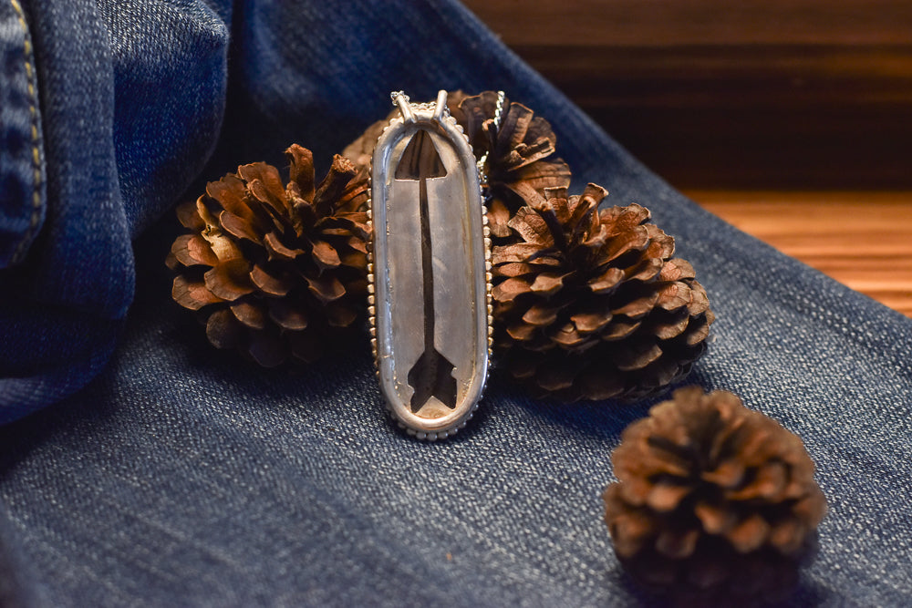 Montana agate arrow necklace