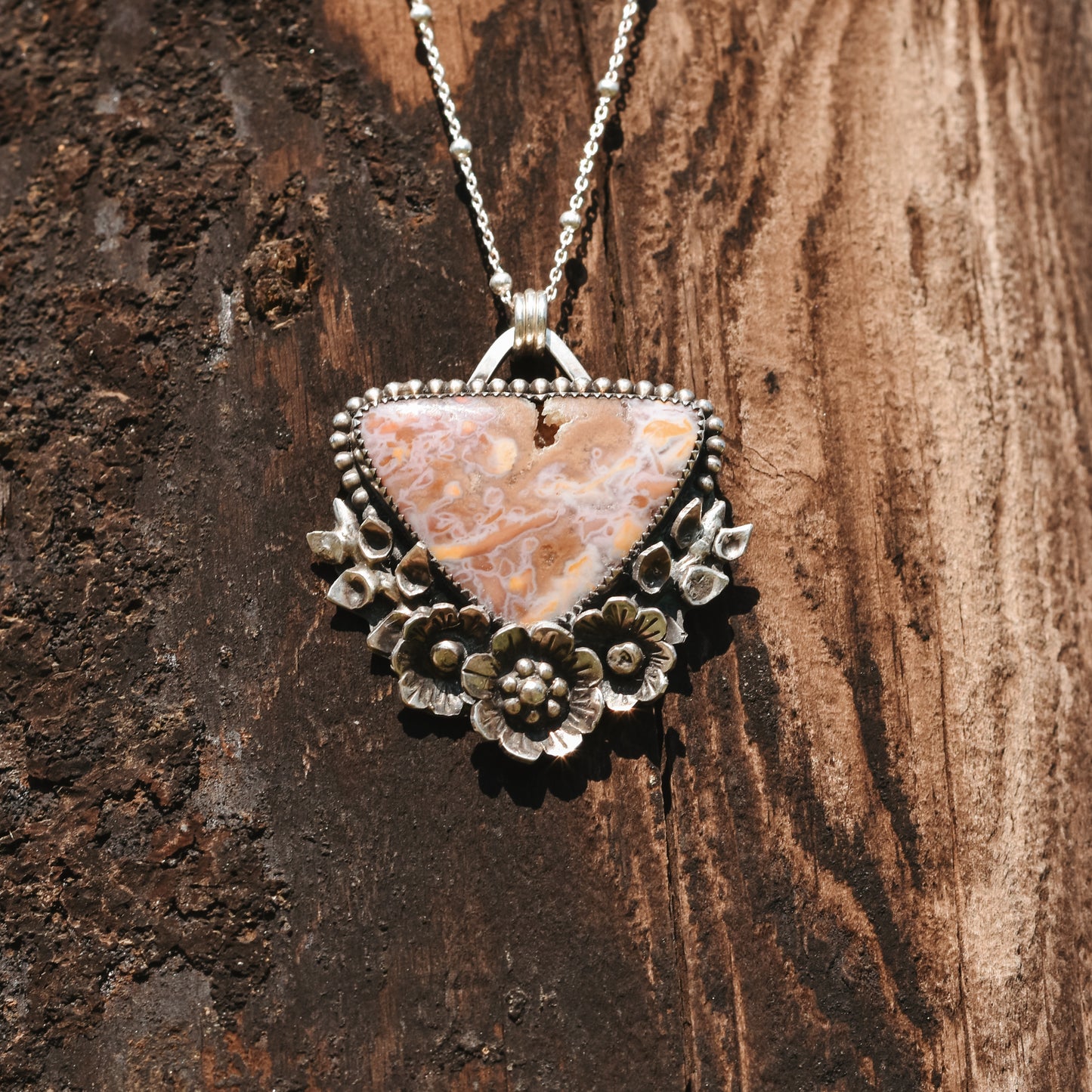 Confetti Agate Flower Necklace