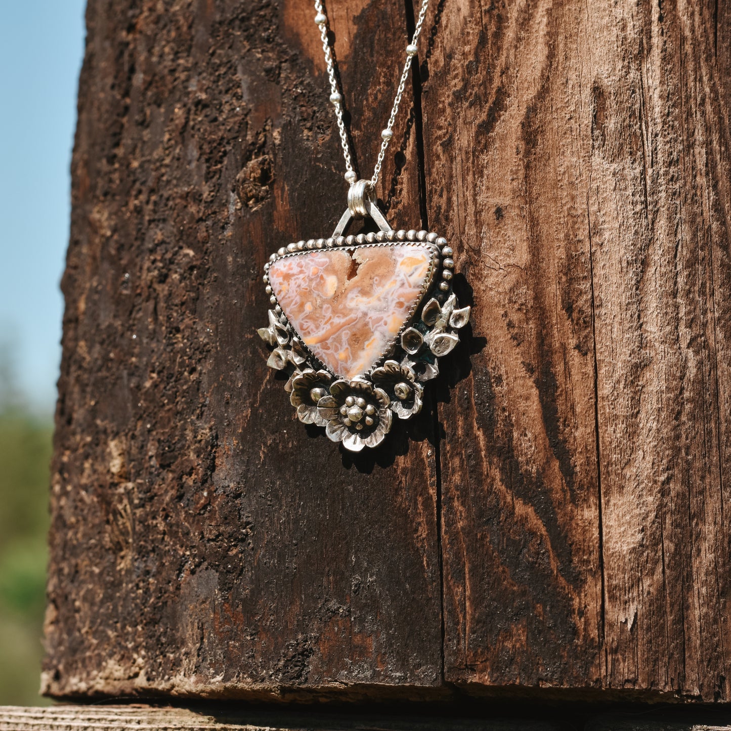 Confetti Agate Flower Necklace