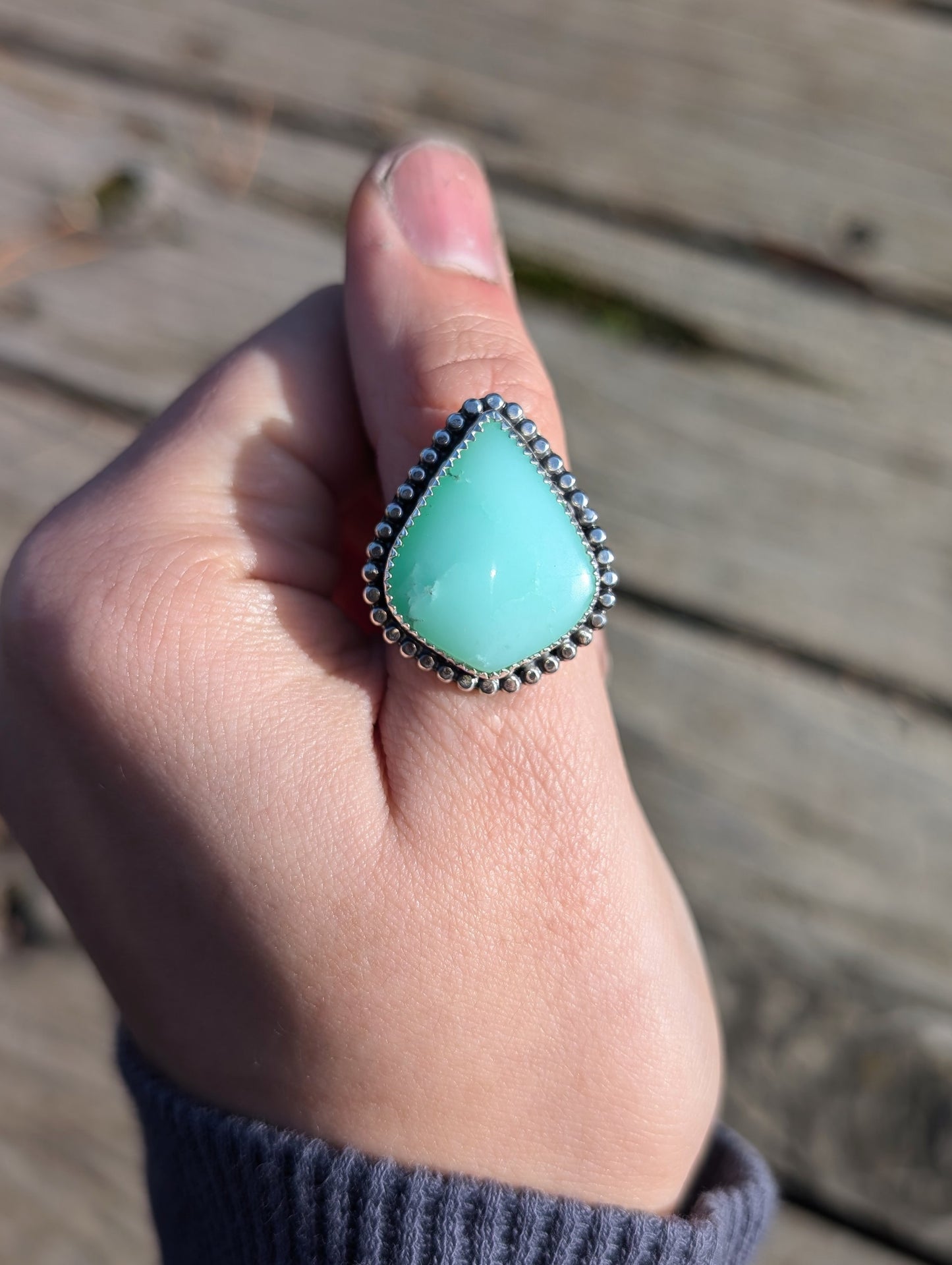 Chrysoprase Chain Ring