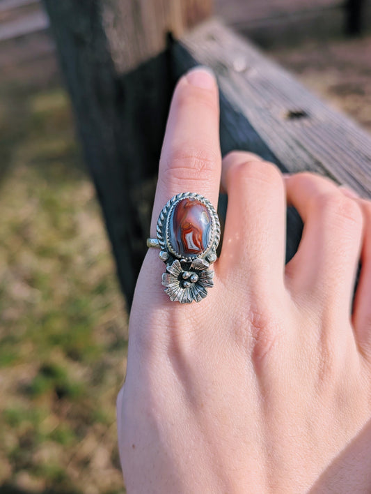 Crazy Lace Flower Ring