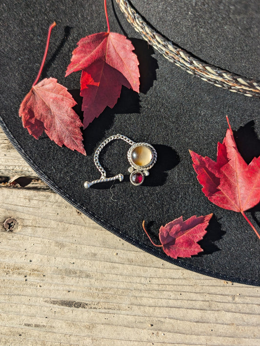 Montana Agate and Garnet Tie Pin