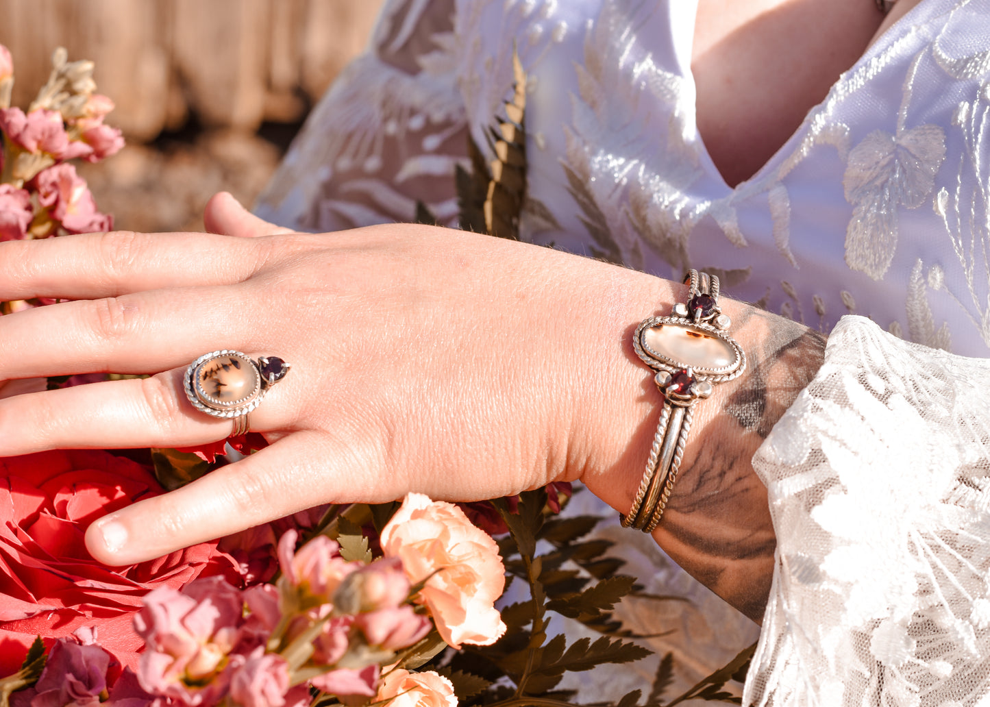 Montana Agate and Garnet ring