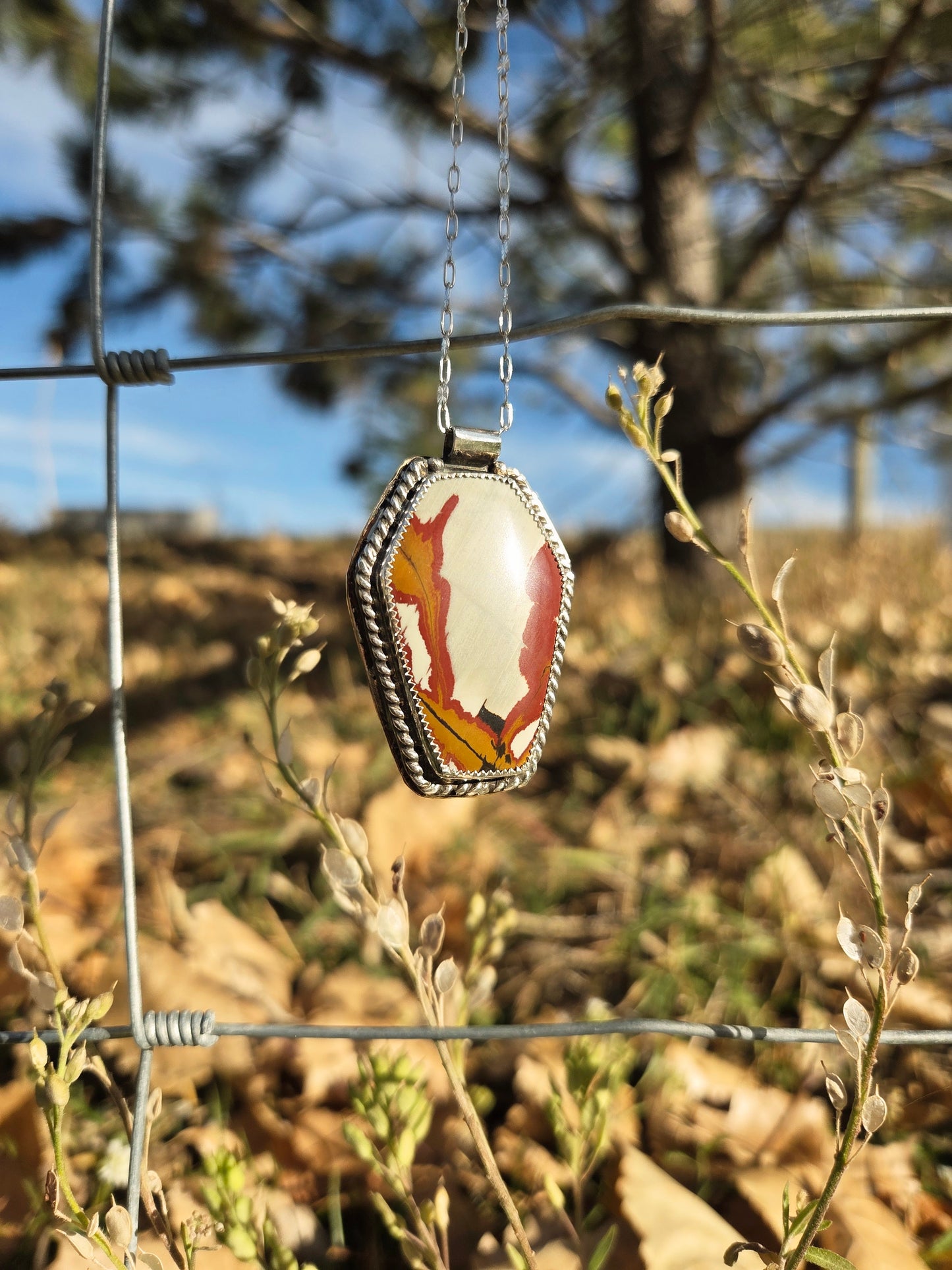 Owyhee Skeleton necklace