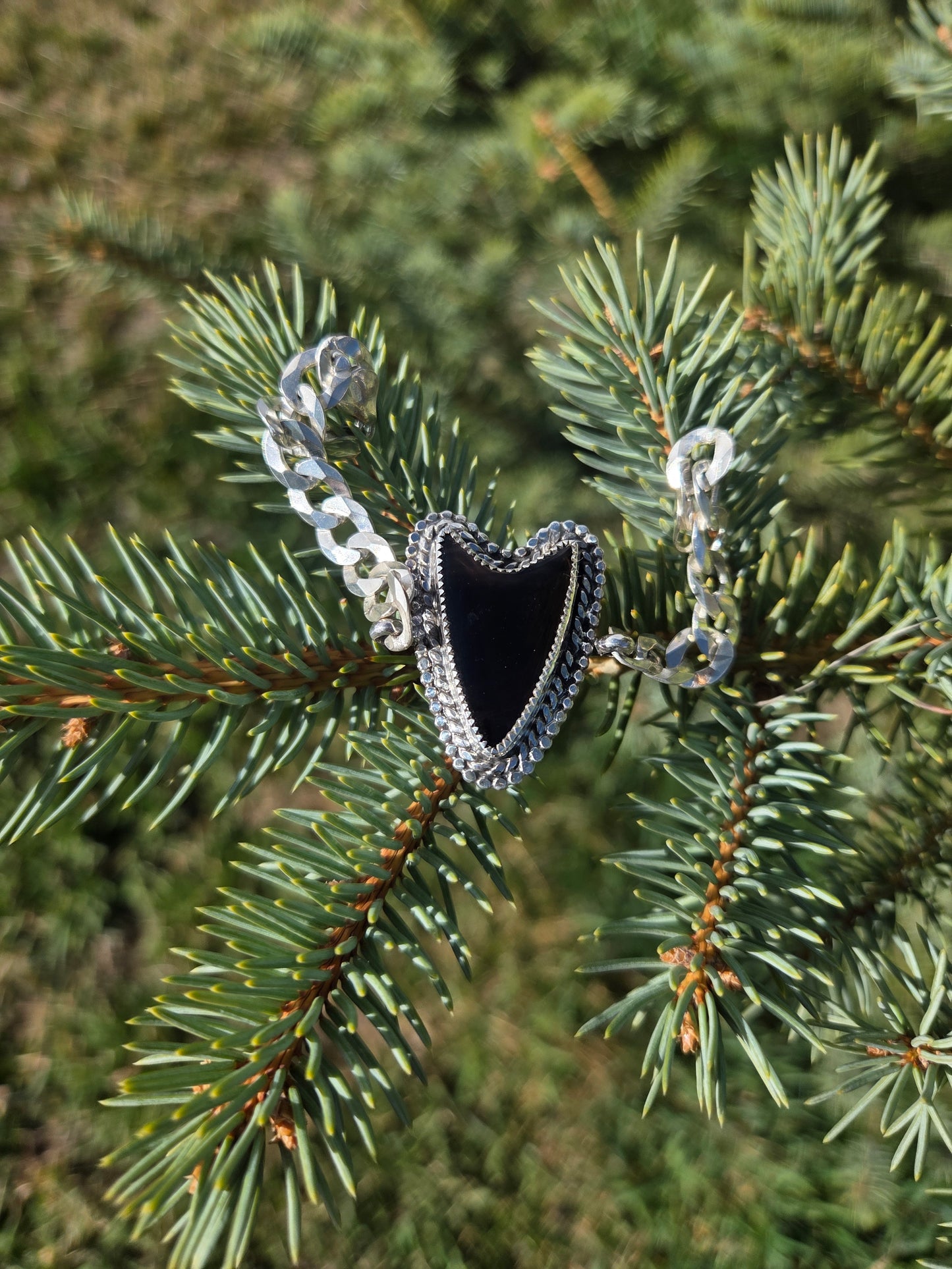 Dark Arrow Bracelet